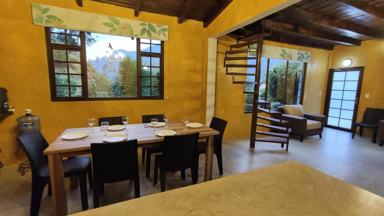 "Casa Verde" En Banos De Agua Santa Con Vista Al Volcan Tungurahua Dış mekan fotoğraf