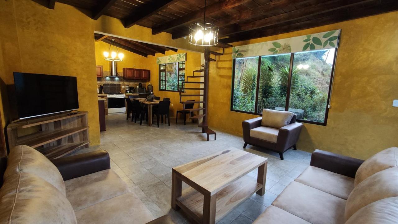 "Casa Verde" En Banos De Agua Santa Con Vista Al Volcan Tungurahua Dış mekan fotoğraf
