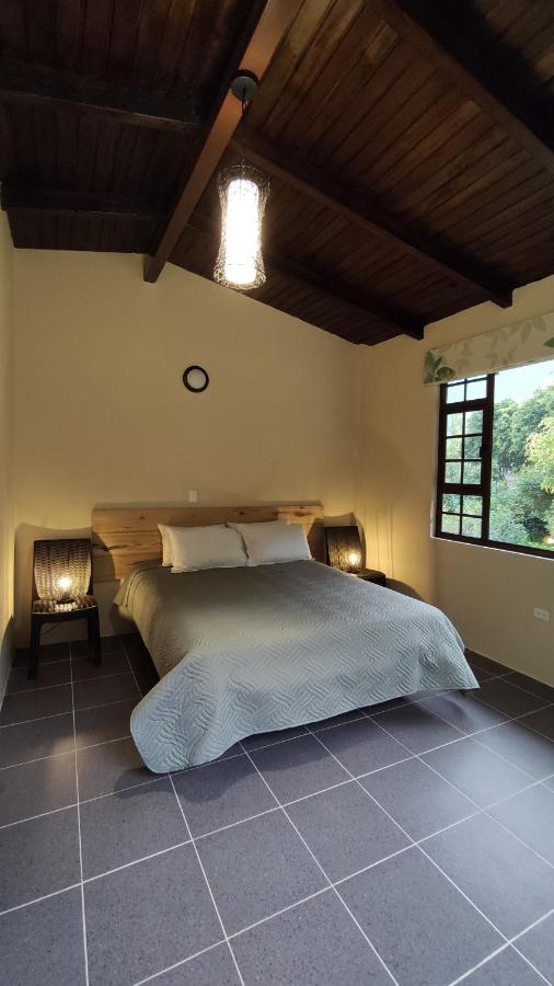 "Casa Verde" En Banos De Agua Santa Con Vista Al Volcan Tungurahua Dış mekan fotoğraf